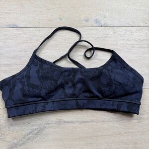 Vimmia Camouflage/Snake print Sports Bra